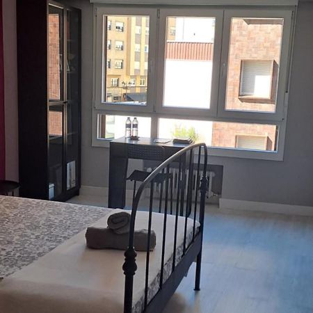 오비에도 Habitacion Centro Bano Privado Piso Compartido 아파트 외부 사진